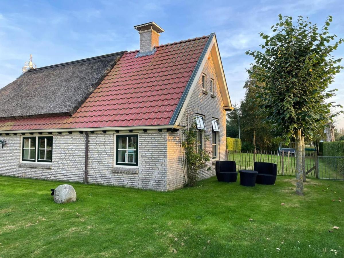 B&B Ut En Thus Sweagerbosk Exterior photo